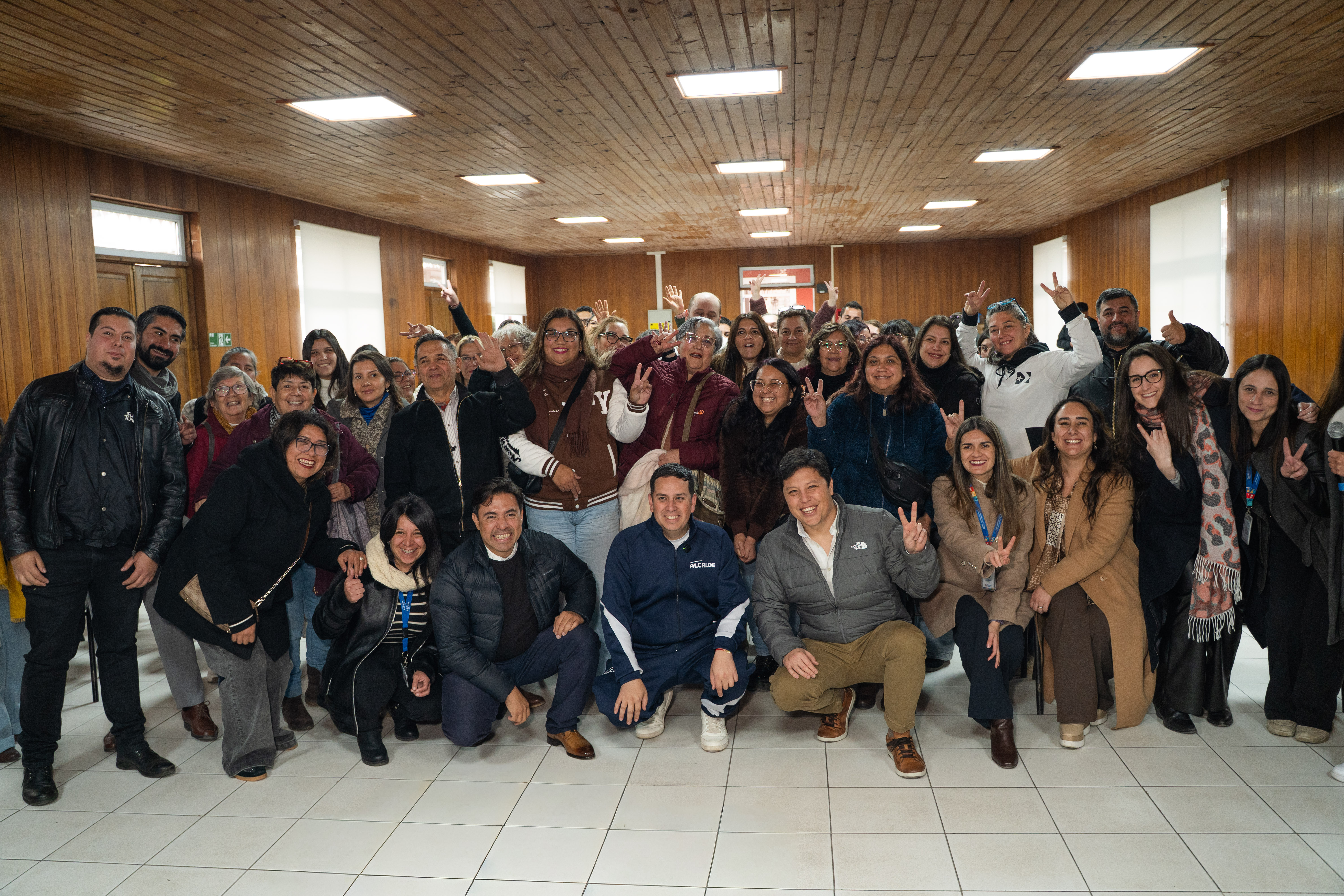 Alianza público-privada capacitará a emprendedores de Puente Alto en Inteligencia Artificial y ventas digitales